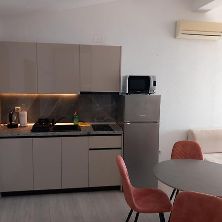 Mitan Apartman Tučepi Exterior foto