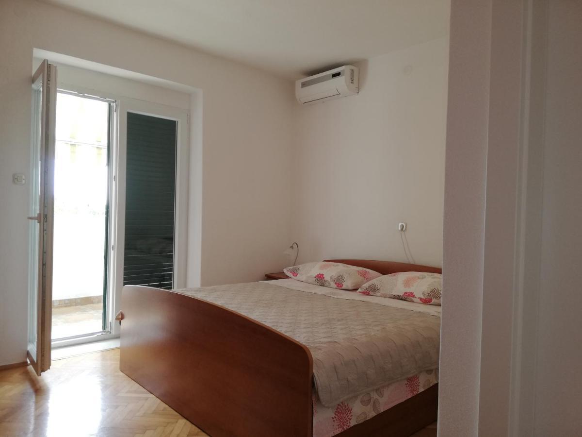 Mitan Apartman Tučepi Exterior foto
