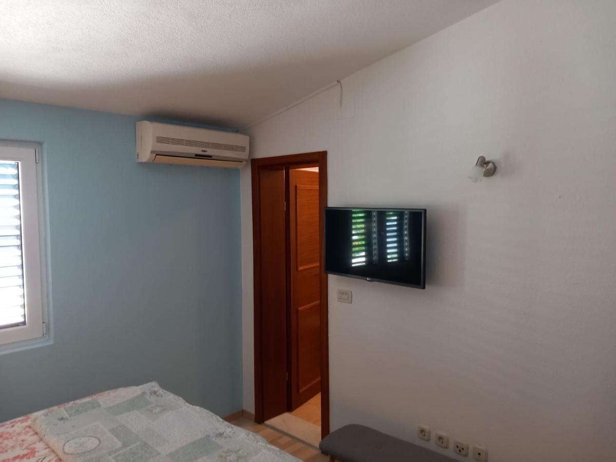 Mitan Apartman Tučepi Exterior foto