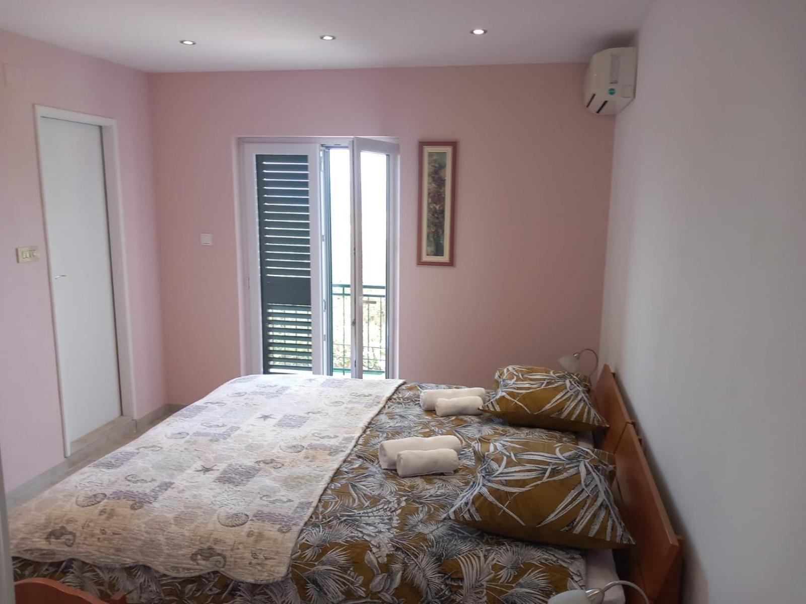 Mitan Apartman Tučepi Exterior foto